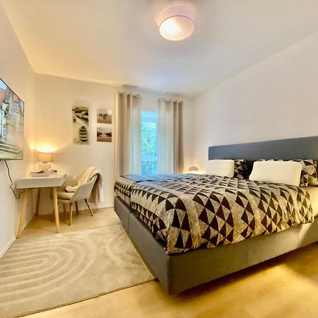 Sleep Well Apartments Detmold - Tempur Beds- Neu - Top Lage - Free Parking - Wifi Exteriér fotografie